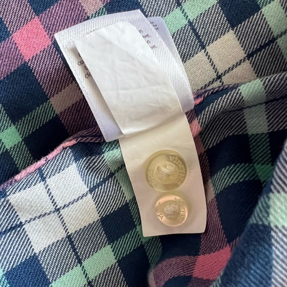 Vineyard Vines  Performance Flannel Classic Fit Tucker Shirt Size L - Picture 8 of 13